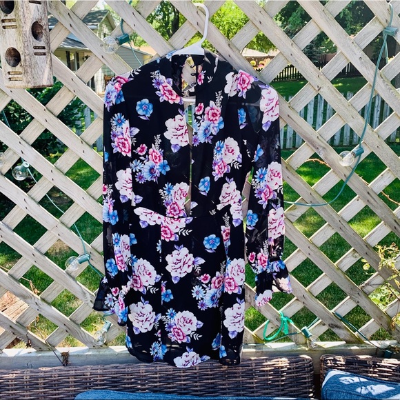 NWOT! Forever 21 Floral Romper - Picture 2 of 6